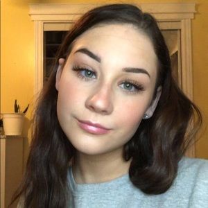 Meet your Posher, Karley